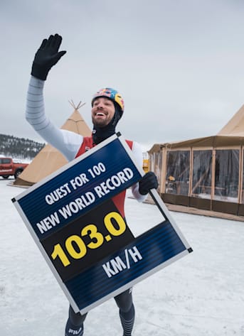 Kjeld Nuis vestigt het nieuwe wereldrecord